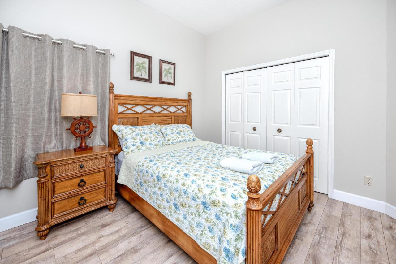 Palm Harbor Paradise - Lovely Home With Pool & Hot Tub Bagian luar foto