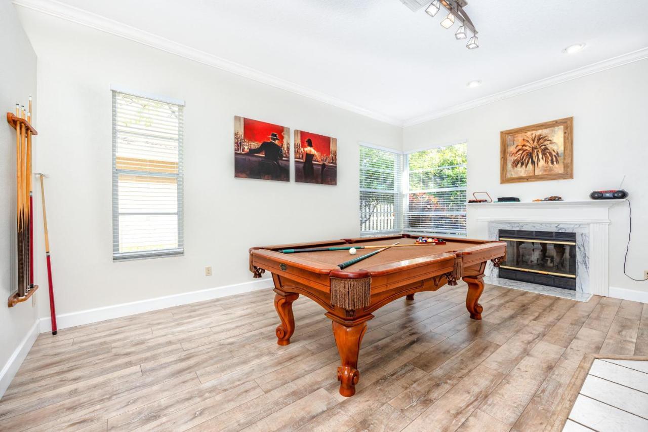 Palm Harbor Paradise - Lovely Home With Pool & Hot Tub Bagian luar foto