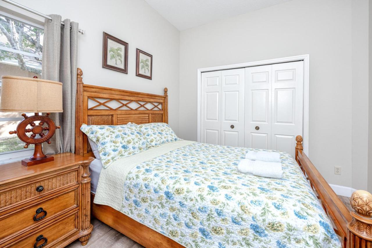 Palm Harbor Paradise - Lovely Home With Pool & Hot Tub Bagian luar foto