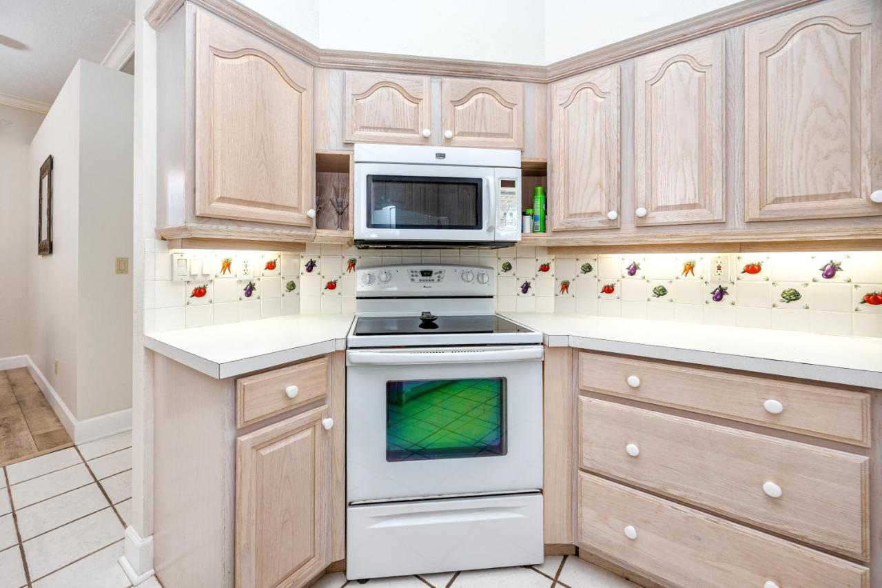 Palm Harbor Paradise - Lovely Home With Pool & Hot Tub Bagian luar foto
